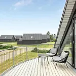 Three-bedroom In * Romo