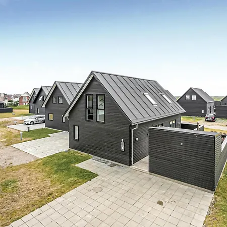 Hébergement de vacances Three-bedroom In Romo