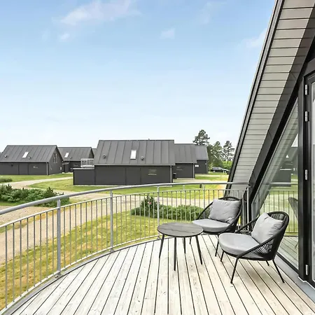 Three-bedroom In * Romo
