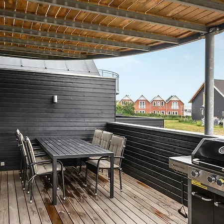 Three-bedroom In Romo