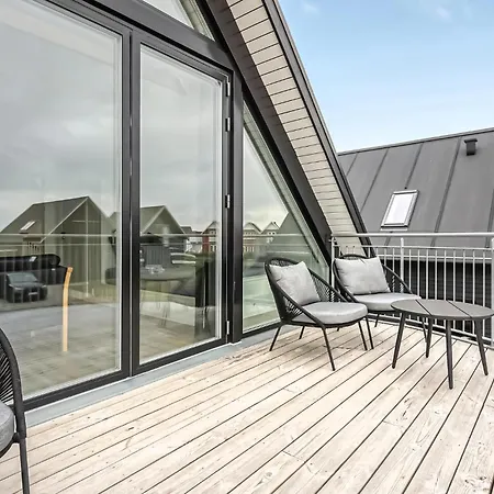 Dom wakacyjny Three-bedroom In Romo *